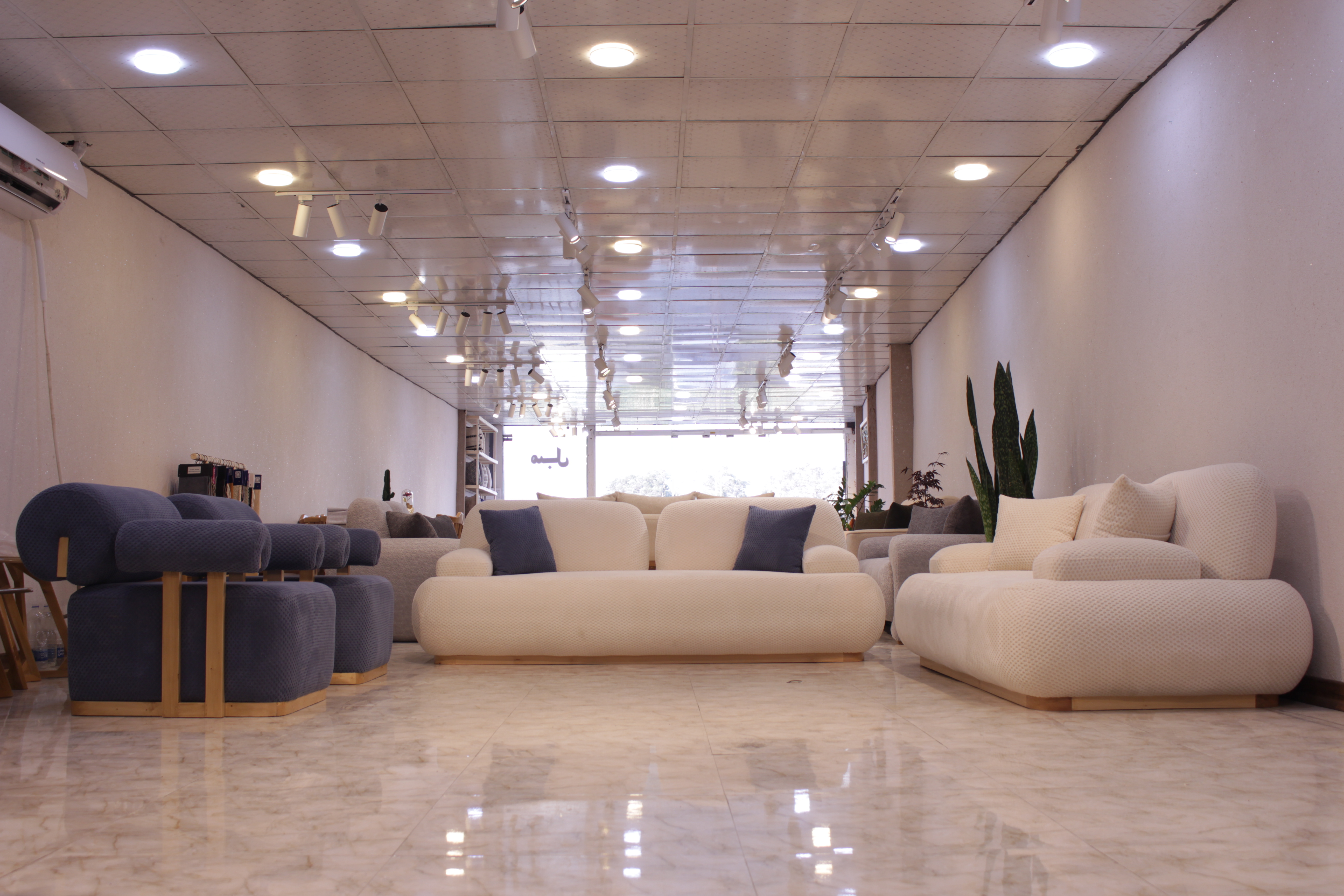 مبل هشت نفره لاوین